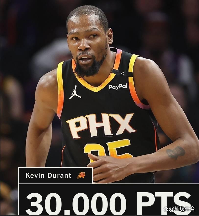 杜兰特重返赛场,表现优异首场状态出色,C9观众沸腾!比赛高潮迭起的简单介绍 杜兰特重返赛场,表现优异首场状态出色,C9观众沸腾!比赛高潮迭起的简单介绍