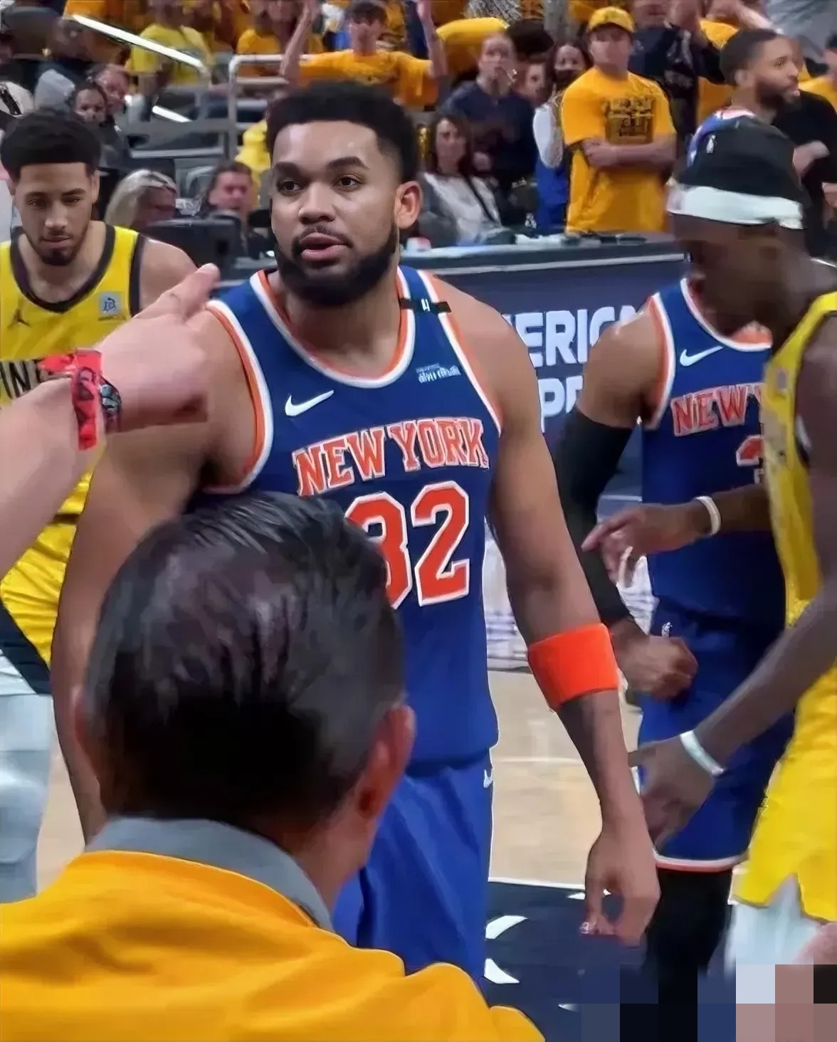 纽约尼克斯训练开放日,今夜篮板制胜引观众欢呼,NBA总决赛在即,数据层面出现新趋势的简单介绍 纽约尼克斯训练开放日,今夜篮板制胜引观众欢呼,NBA总决赛在即,数据层面出现新趋势的简单介绍